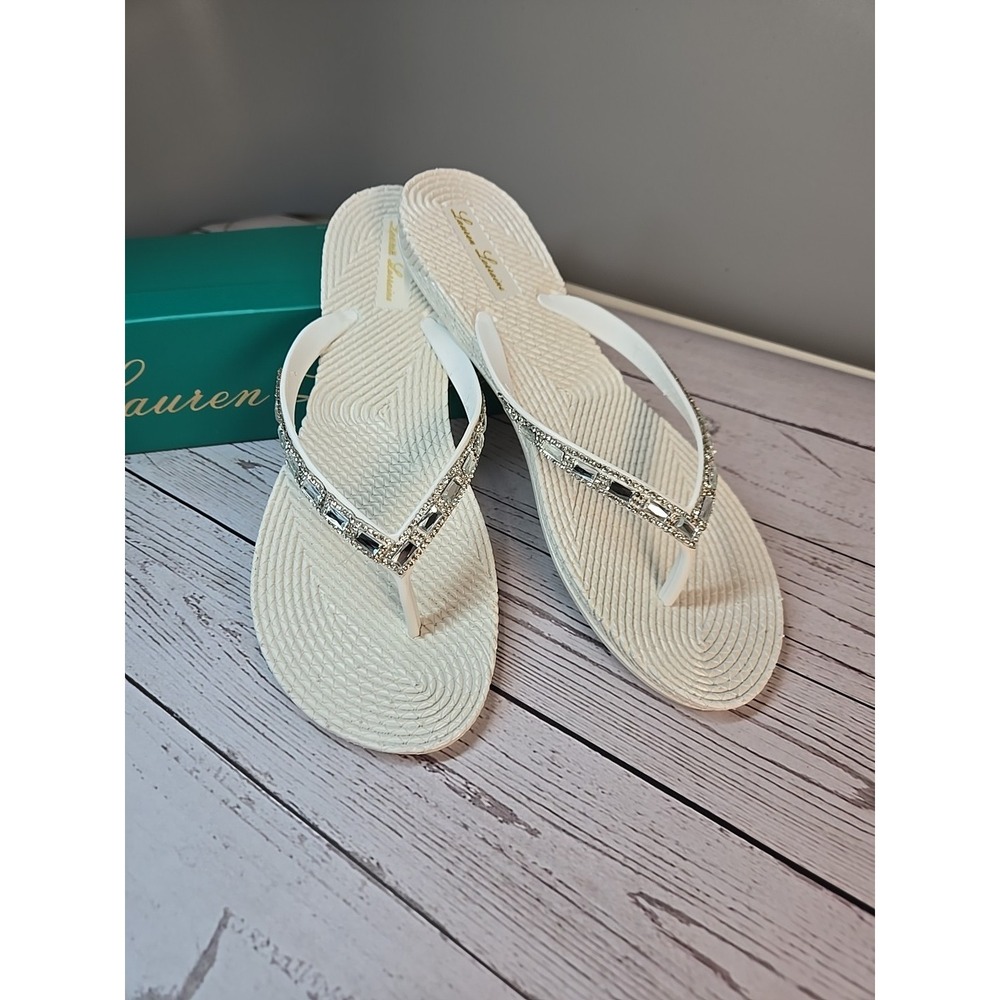 Lauren Lorraine Gigi Sandals Womens Size 11 White Rhinestone Jeweled Flip Flops
